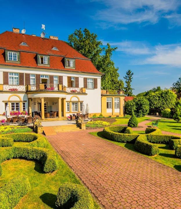 Hotel Veba Broumov Dış mekan fotoğraf