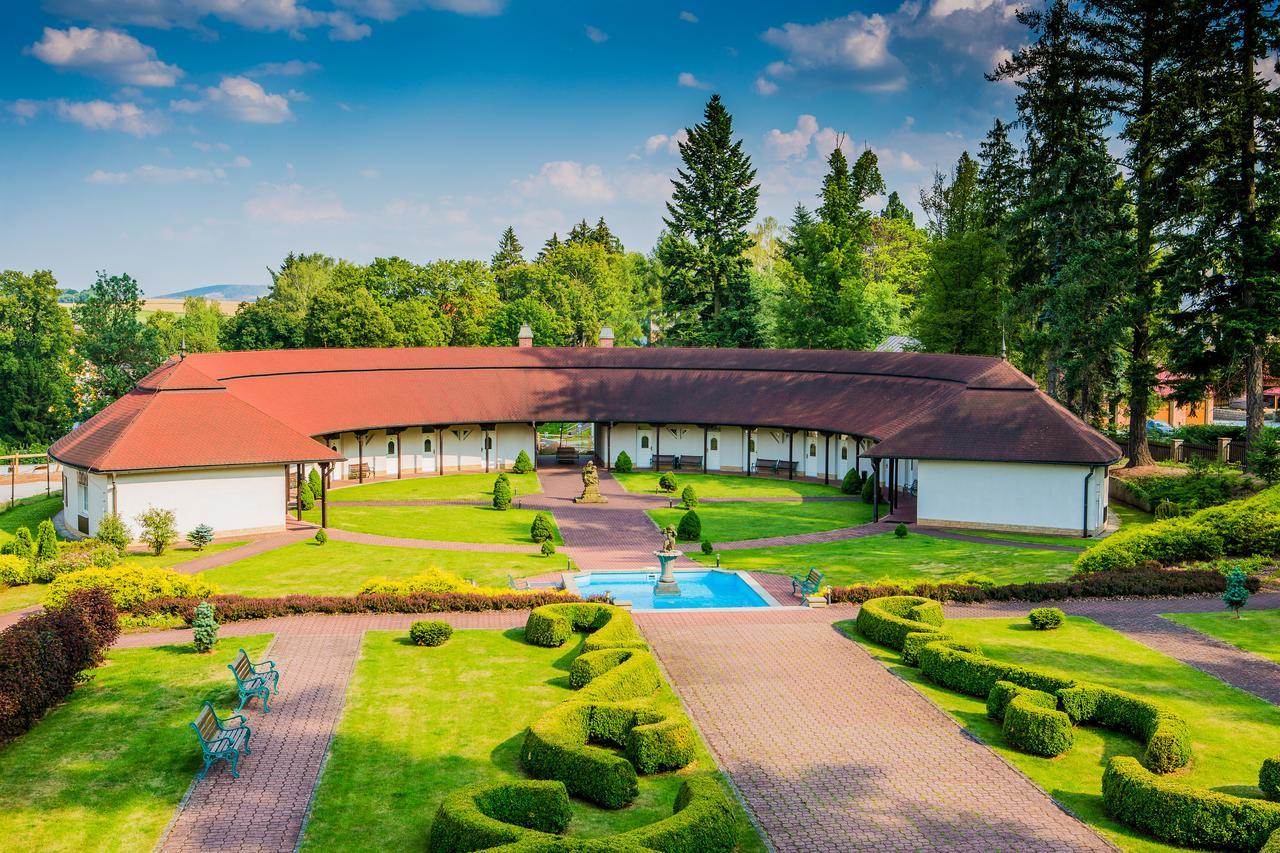 Hotel Veba Broumov Dış mekan fotoğraf